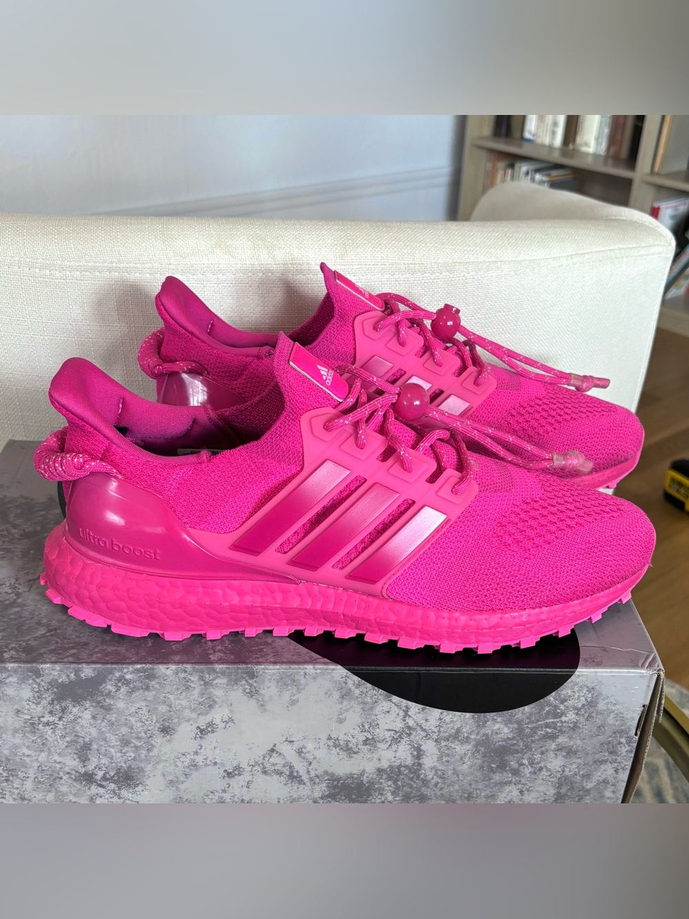 Adidas Ultra Boost OG Beyoncé Ivy Park Ivy Heart Men’s 9 Women’s 10 Pink